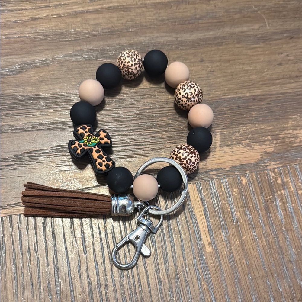 Leopard and Black Beaded Keychain Bracelet